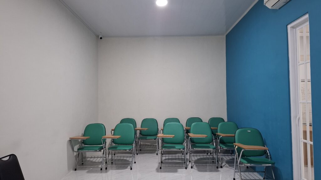 20251216_094456-3-1024x576 RUANG KELAS