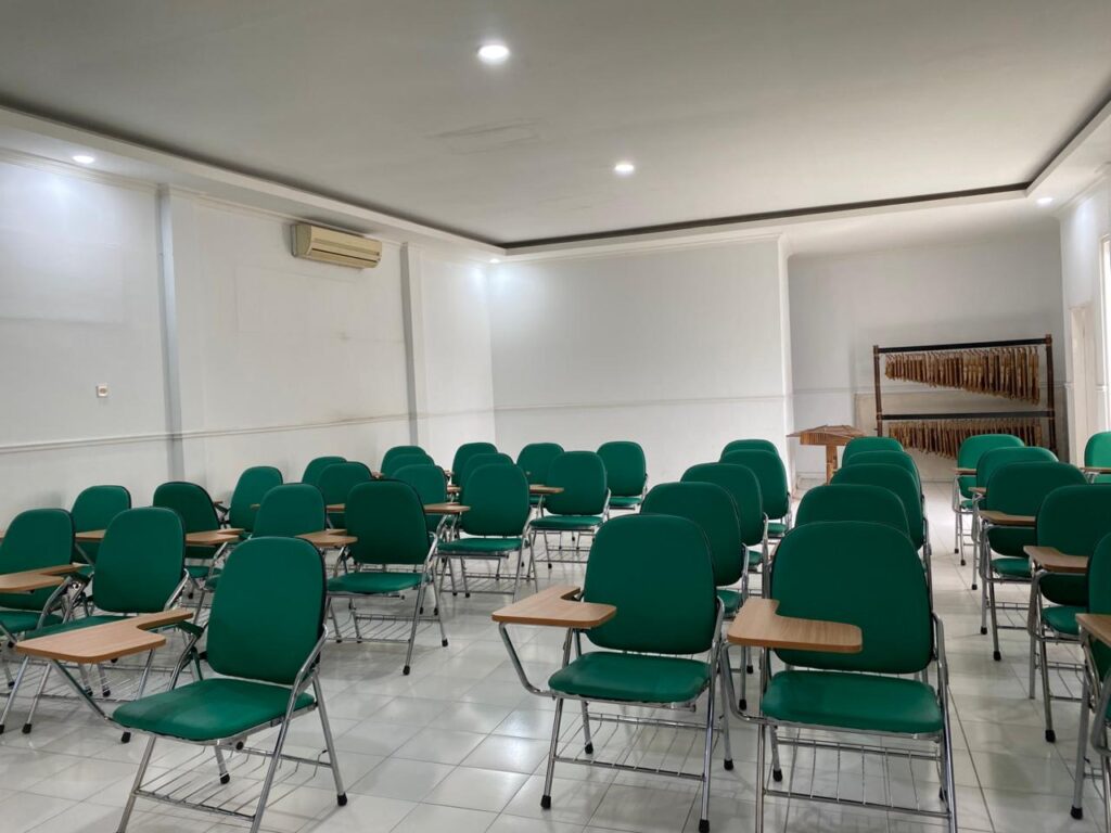 WhatsApp-Image-2025-12-19-at-09.35.17-1024x768 RUANG KELAS